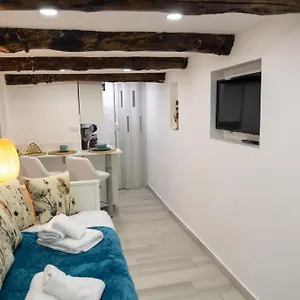 A Casarell Naples